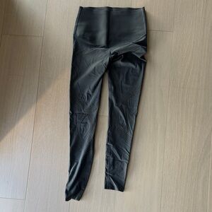 Brand new tanks Leggings size small